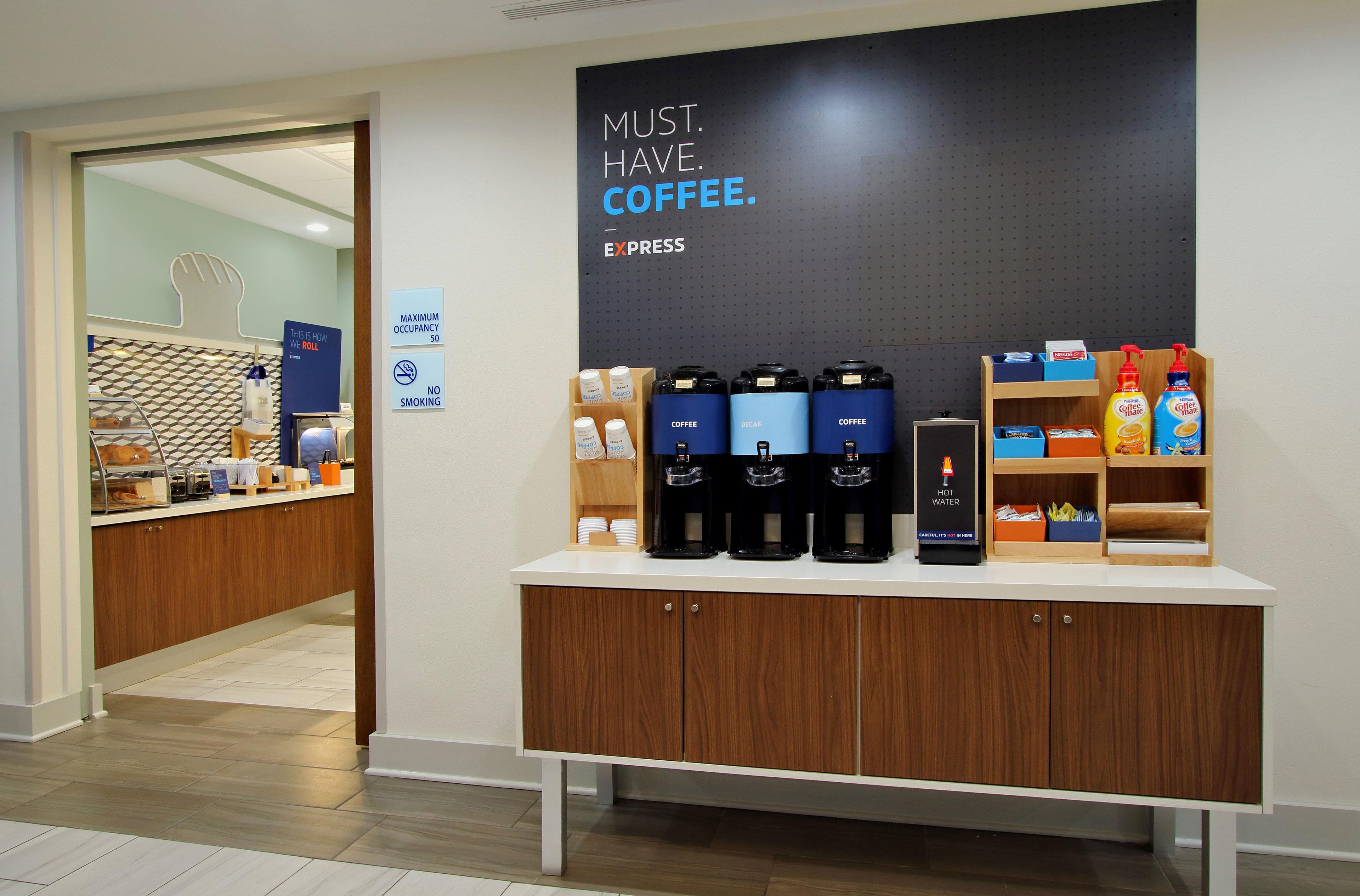 Holiday Inn Express & Suites Cleveland By Ihg Exteriör bild