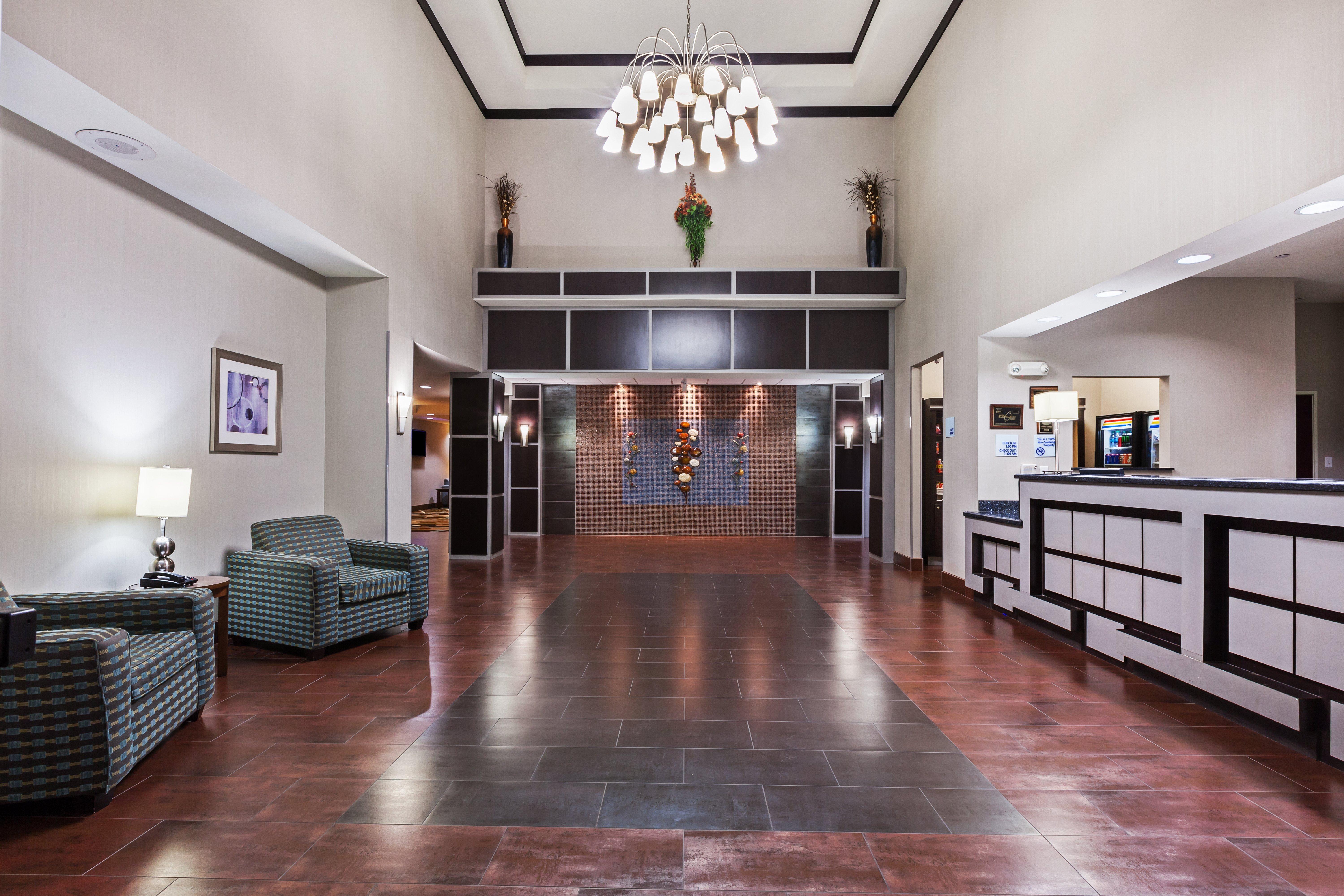Holiday Inn Express & Suites Cleveland By Ihg Exteriör bild