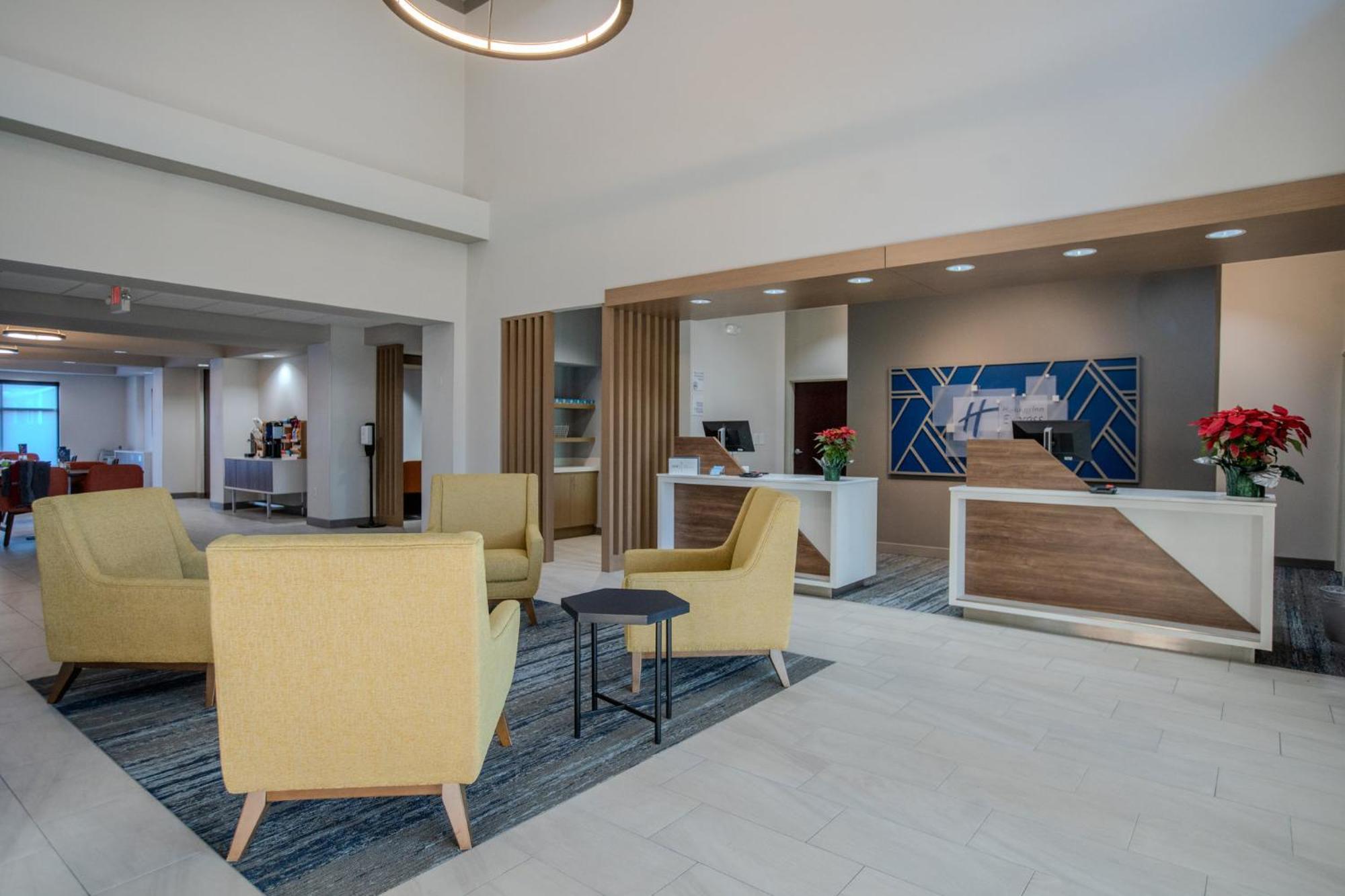 Holiday Inn Express & Suites Cleveland By Ihg Exteriör bild