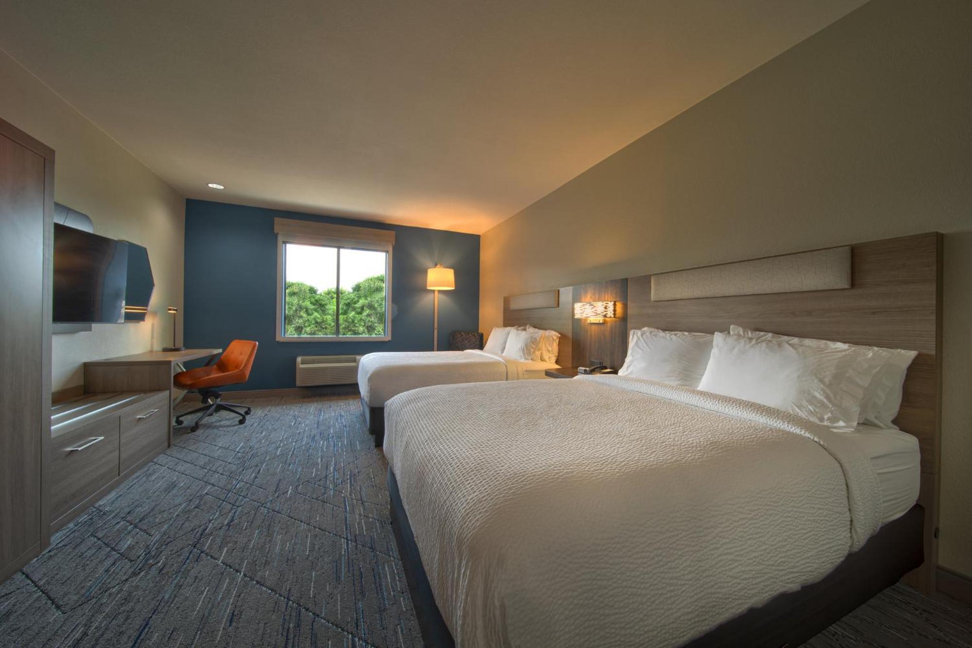 Holiday Inn Express & Suites Cleveland By Ihg Exteriör bild